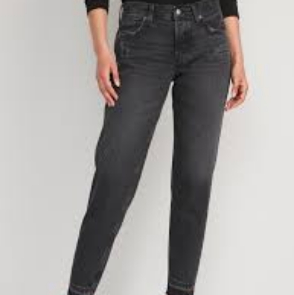 NWT Old Navy high rise black jeans size 8 straight leg